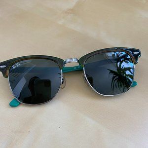 Ray-Ban 3016 Vintage Clubmaster Sunglasses